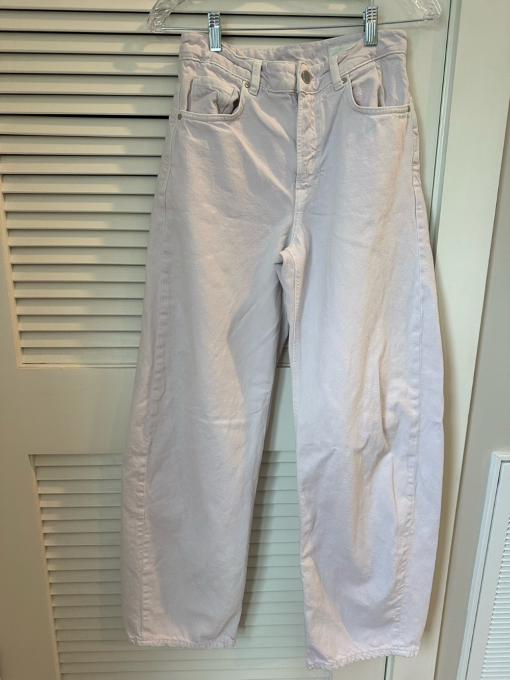 Zara High-Rise Barrel Jeans in Pale Pink